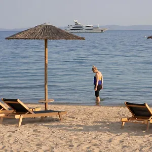 Mina's House Beachfront Nikiti (Sithonia)